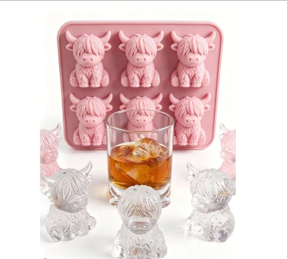 Mini Highland Cow Ice Cube Mold, Cute 3D Highland Cow Silicone Ice Cube Tray